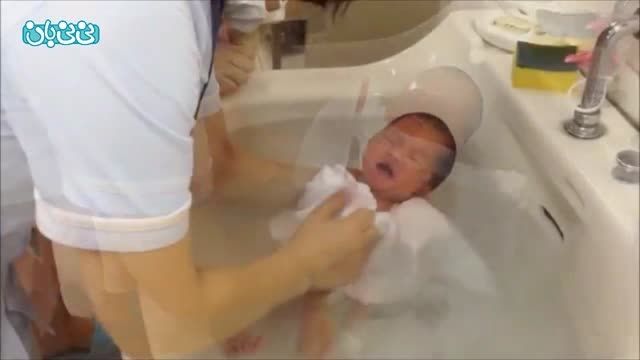 شستن نوزاد