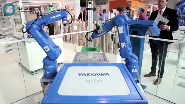 نمایش ربات های شرکت یاسکاوا 2015