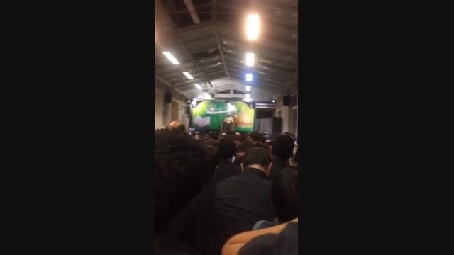 گریه ظریف در مراسم شب قدر مرکز اسلامی وین