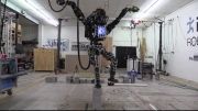 ربات انسان نمای جدیدگوگل با الهام از فیلم پسرکاراته باز