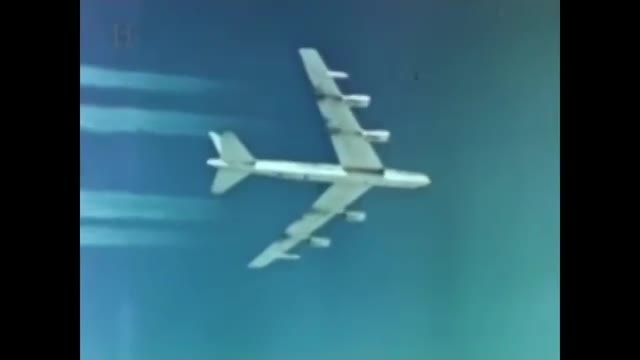 بمب افکن B-2