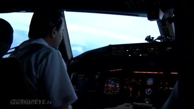 دقایقی از مستند PilotsEYE - ASTRIAN AIRLINES B777