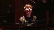 پیانو زدن بسیار حرفه ای و زیبای گریسون چنس!