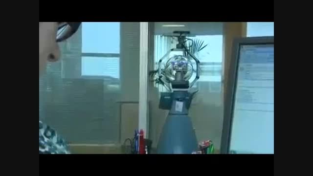 روباتی که حرکات اضافی و مشکوک را شناسایی می کند