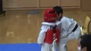 مبارزه دو بچه کاراته باز ( اخر خنده )