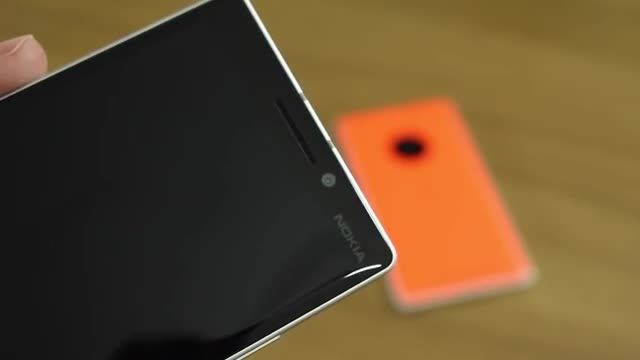 Lumia 930 vs. Lumia 830