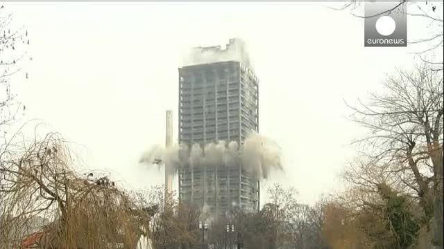 تخریب بلندترین ساختمان اروپا در فرانکفورت
