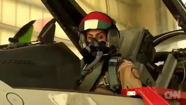 مریم بانوی خلبان جنگنده F-16 فرمانده حمله هوایی به داعش