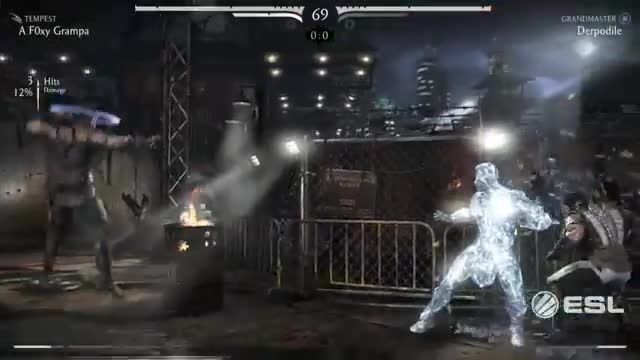 MKX Fight - KungLao vs SubZero