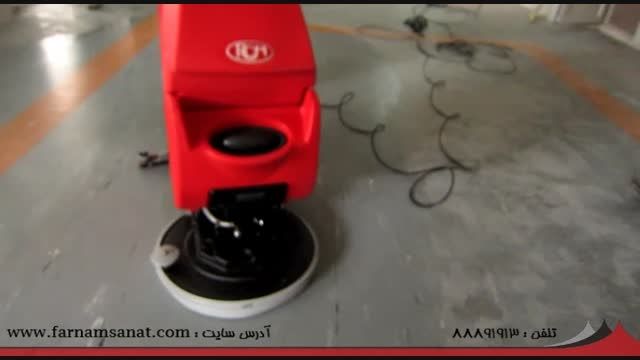 اسکرابر ایتالیایی قرمز رنگ - دستگاه نظافت صنعتی RCM