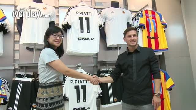 Pablo Piatti renews with Valencia CF