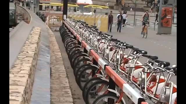 دوچرخه سواری در بارسلونای اسپانیا
