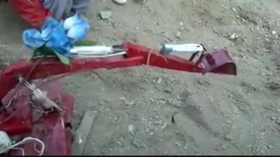 ابتکار نوجوان افغانی در ساخت یه بیل میکانیکی