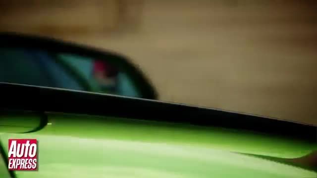 Lamborghini LP570-4 vs Aprilia RSV4