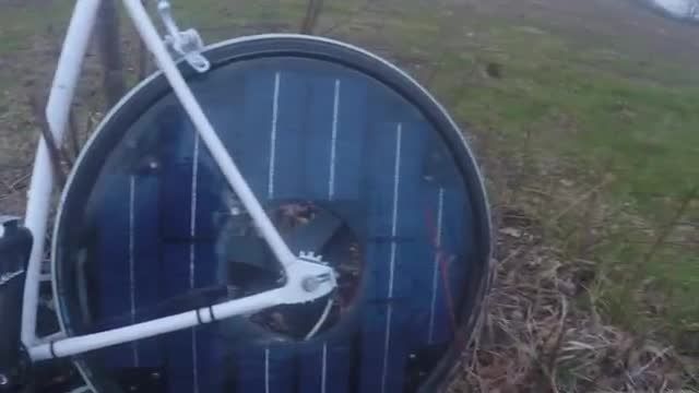 دوچرخه خورشیدی