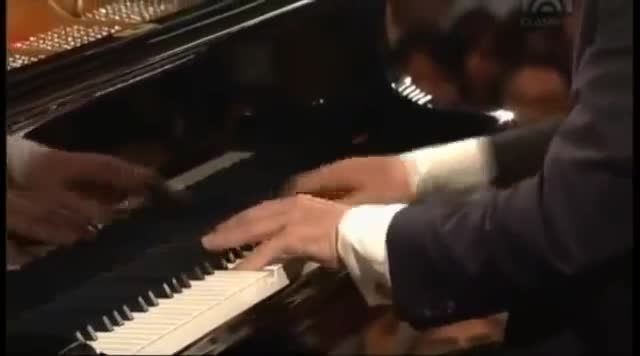 Mozart Piano Concerto No 22 In Eb K.482  R.Buchbinder