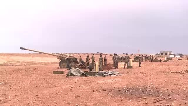 توپخانه ارتش سوریه مورک