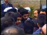 حضور مقام معظم رهبری در تشیع جنازه شهید آوینی