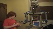 حل روبیک توسط ربات انسان نما