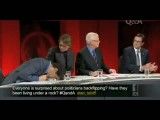 سیاستمدار استرالیایی وسط برنامه زنده تلویزیونی سکته کرد
