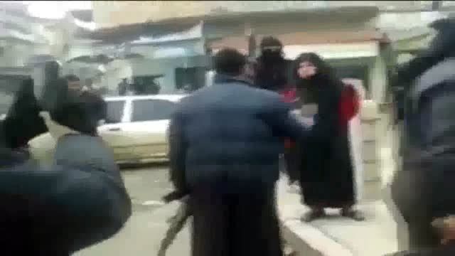 اعدام زنی توسط جبهه النصره به اتهام &laquo;زنا&raquo; در سوریه