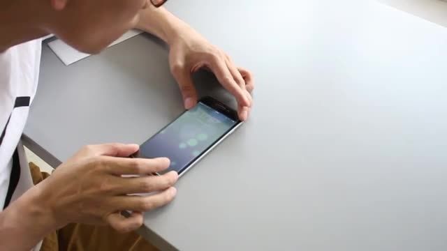 اولین محافظ صفحه نمایش هوشمند برای آیفون  - قسمت دوم
