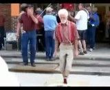 رقص پیرمرد ها(باحال)