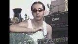 آموزش گیتار برقی توسط daron malakian نوازتده ی گروه system of a down