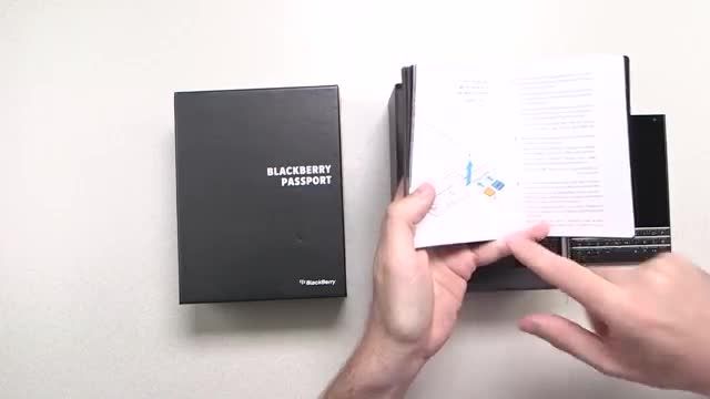 جعبه گشایی BlackBerry Passport از بامیرو