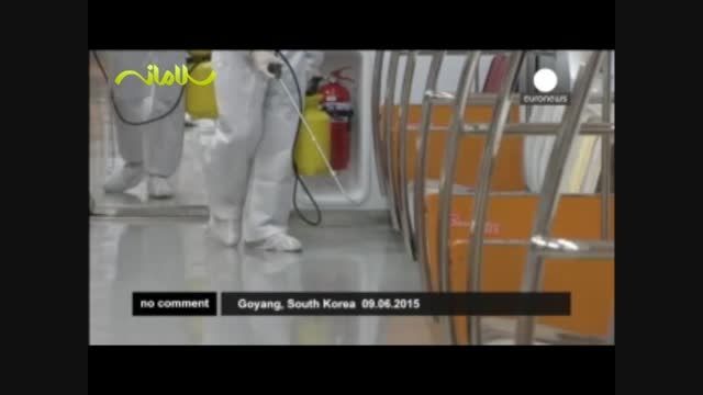 ضدعفونی کردن واگنهای مترو در کره جنوبی