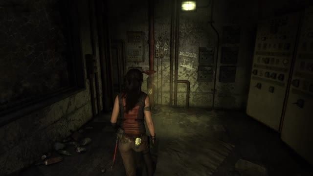 انفجار در اتاق شیشه ایTomb Raider Definitive Edition