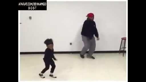 رقص بچه