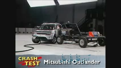 تست تصادف Mitsubishi Outlander crash