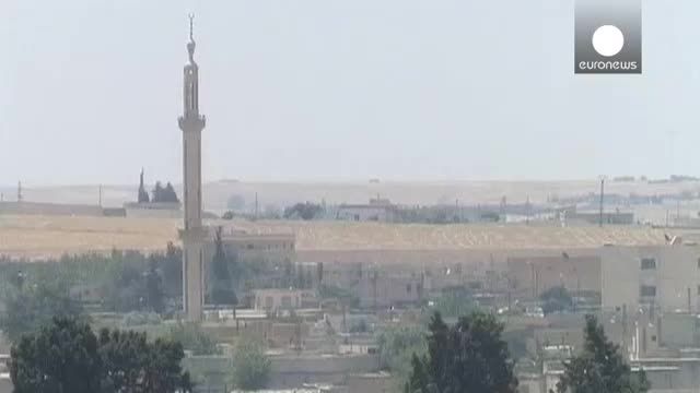 کردها و ارتش آزاد سوریه کنترل شهر تل ابیض را بدست گرفتن