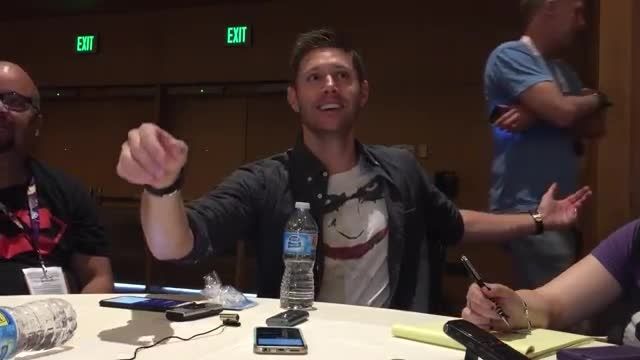 Jensen Ackles comic con 2015