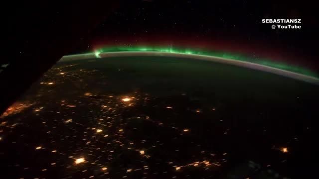 زمین در هنگام شب از ISS