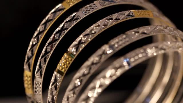 النگو نقره با روکش طلا سفید از جواهرات زارنس