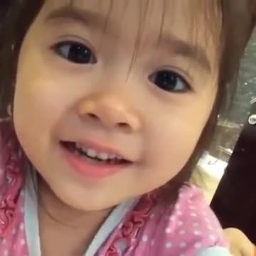 دختر بچه ی بامزه ی کره ای!  Cute Korean baby