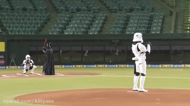 بیسبال به شیوه Darth Vader