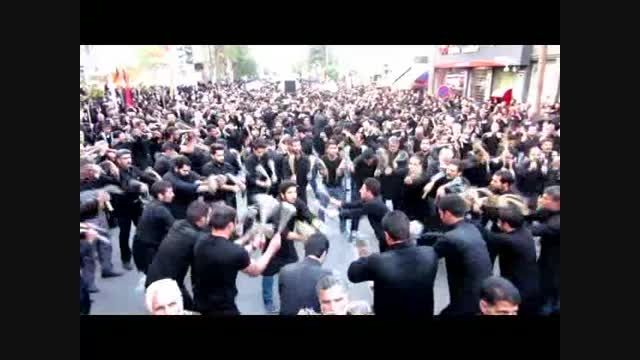 اجتماع عزاداران حسینی در روز 8 محرم سال 94 گناباد