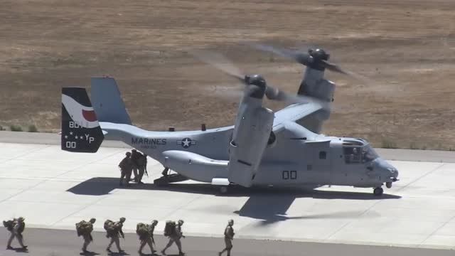 Landing و Take off باحال V22 و CH-53E ارتش آمریکا