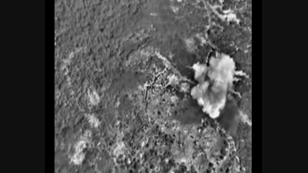 بمباران مواضع داعش توسط هواپیماهای روسی در سوریه