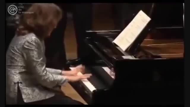 Helene Grimaud - Bach Harpsichord Concerto BWV 1052