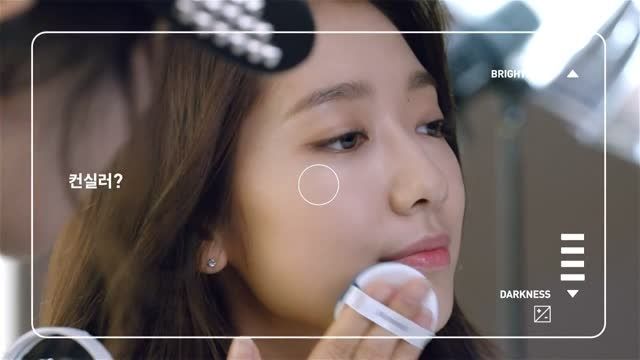 ParkShinHye‬ for Mamonde &quot;Cover Powder Cushion&quot; Short3
