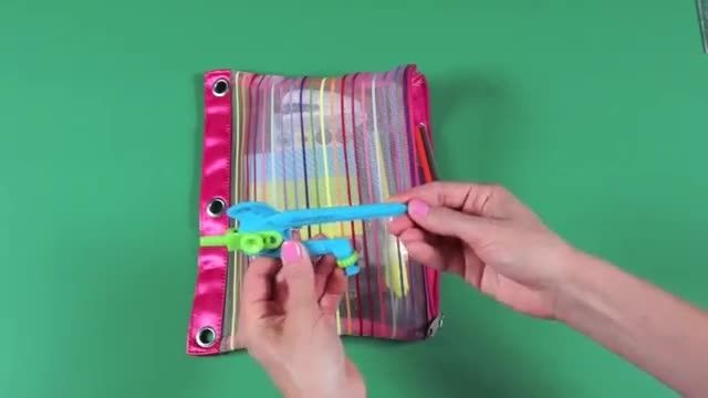 چگونه مداد رنگی هایمان را مرتب کنیم