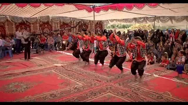 رضاغلامی با اجرای گروه رقص کویر محمود براتی