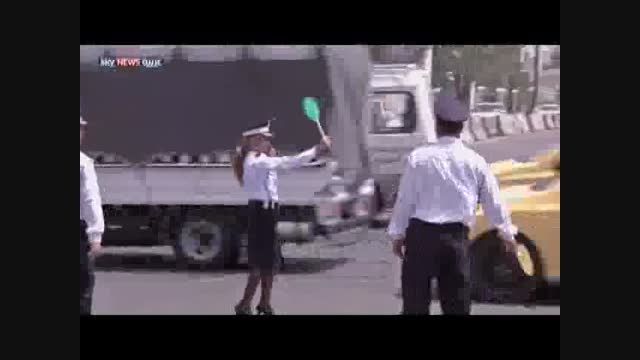 زنان پلیس راهنمایی رانندگی در بغداد
