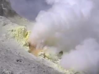 sulfate eruption on Damavand