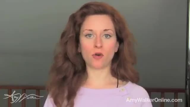 Fun Tour of American Accents - Amy Walker