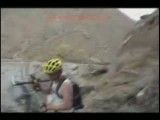 سقوط دوچرخه سوار از بالای کوه